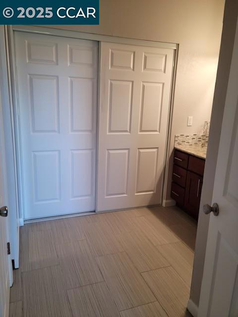 473 Cork Harbour Cir, Redwood City CA: https://media.crmls.org/mediaz/52bd4ee7-0bba-4cb0-8ab0-122f0e09b226.jpg