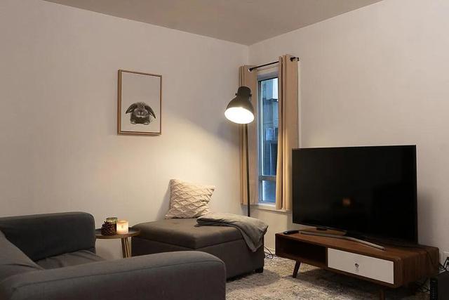 168170 Bernard Street, San Francisco CA: https://media.crmls.org/mediaz/52bd56c0-36e2-444d-8434-33050036ce41.jpg