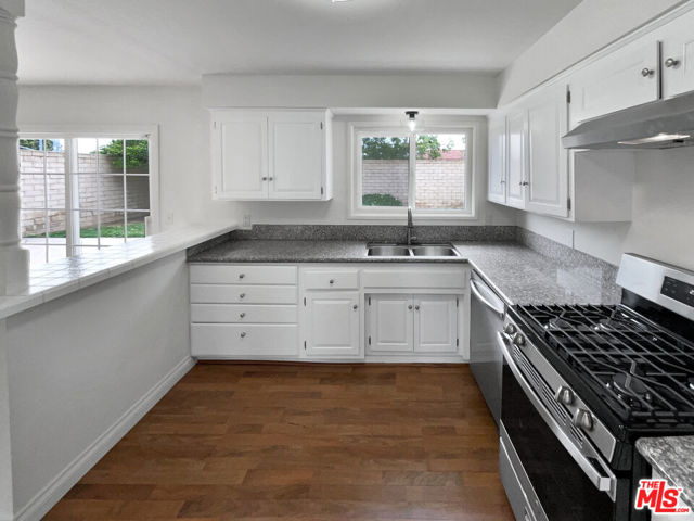 1323 Chapel Drive photo 6