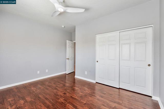 300 Saint Augustine Ct, Benicia CA: https://media.crmls.org/mediaz/52be62f9-38c9-4c81-a54e-97f4e7f55119.jpg