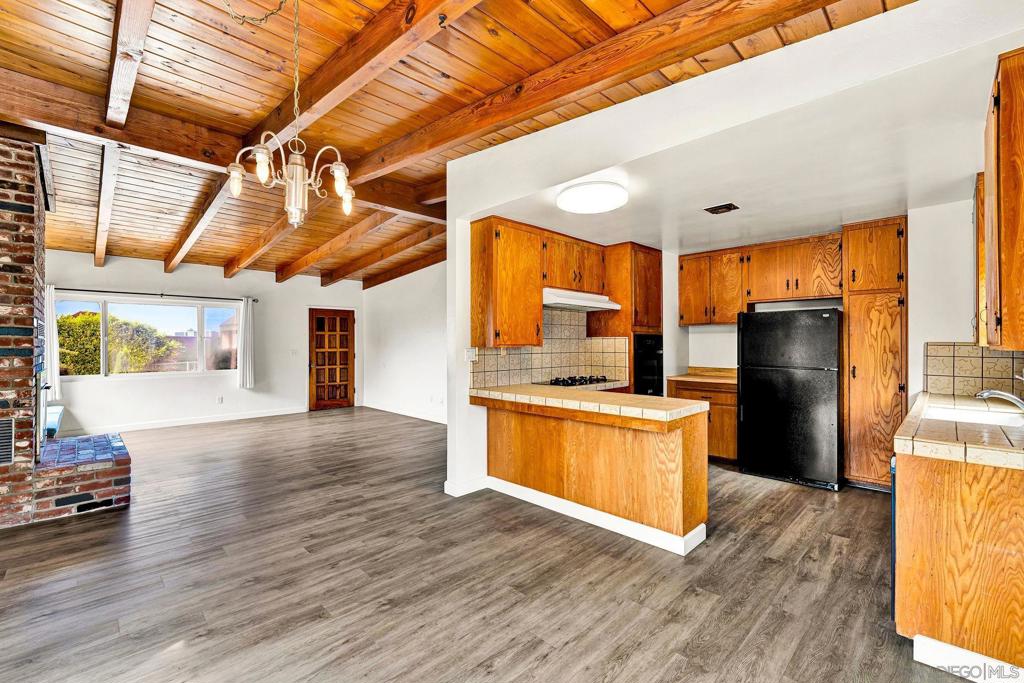 328 9th St - photo 13