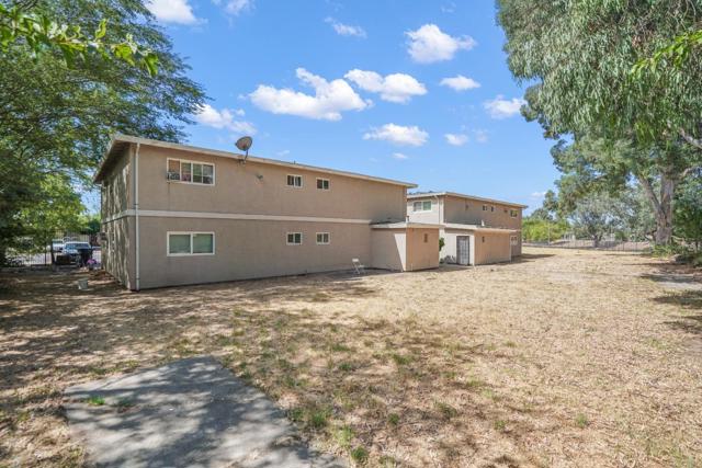 Image 13 of 23 For 717 Lampasas Avenue