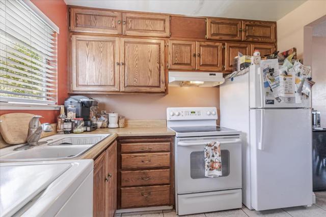 2925 Florence Avenue, San Jose CA: https://media.crmls.org/mediaz/52c0cbfa-f65b-460a-bc4d-0cf2d56cb526.jpg
