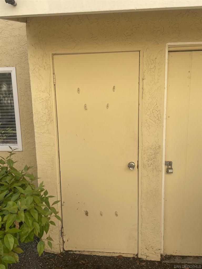 9949 Erma Rd. - photo 19