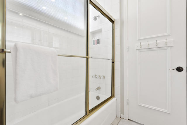 2450 Quincy Way, Palm Springs CA: https://media.crmls.org/mediaz/52c1652c-4eec-487a-bddc-2b4d1f8f54f0.jpg