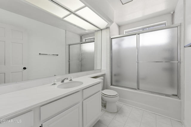 6945 Via Alba, Camarillo CA: https://media.crmls.org/mediaz/52c1c5ab-0db5-404a-b2a7-1d03464166d9.jpg