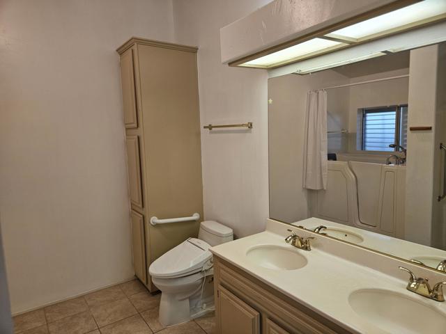 73278 Palm Greens Parkway, Palm Desert CA: https://media.crmls.org/mediaz/52c1d7ac-0ddd-431b-93a3-e0155654fcb3.jpg