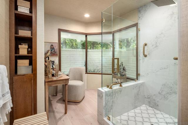 17310 Calle Mayor, Rancho Santa Fe CA: https://media.crmls.org/mediaz/52c200e6-52bd-4151-b593-699de4234ce5.jpg