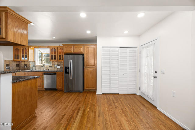 Detail Gallery Image 9 of 18 For 9338 Colfair St, Pico Rivera,  CA 90660 - 2 Beds | 1 Baths