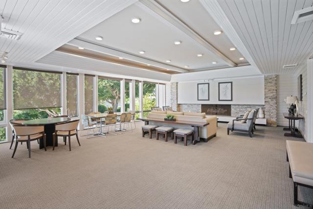 2207 Caminito Cabala, La Jolla CA: https://media.crmls.org/mediaz/52c40a75-cf9b-4a09-8eeb-e477f5202325.jpg