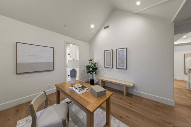 910 Balboa, Coronado CA: https://media.crmls.org/mediaz/52c50d2e-7f24-4e93-8ba2-418f15562708.jpg