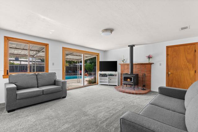 1607 Clarkspur Lane, San Jose CA: https://media.crmls.org/mediaz/52c5ba1b-65d7-41bc-9692-c80238f91d2c.jpg