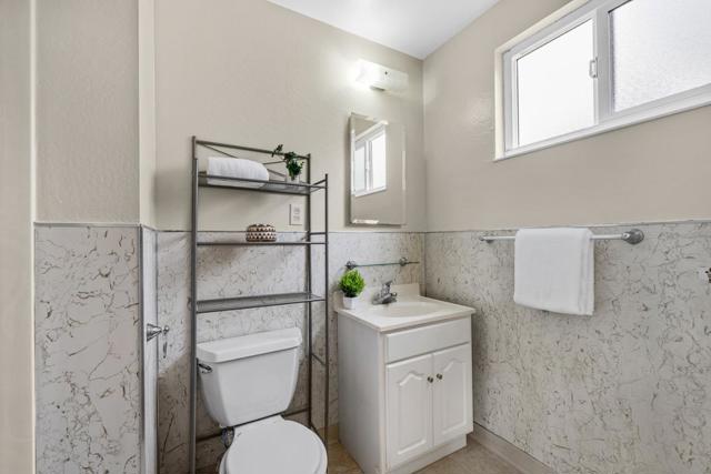 3501 Longview Drive, San Bruno CA: https://media.crmls.org/mediaz/52c62b78-4d55-4426-abbd-6b9aaa17c16d.jpg