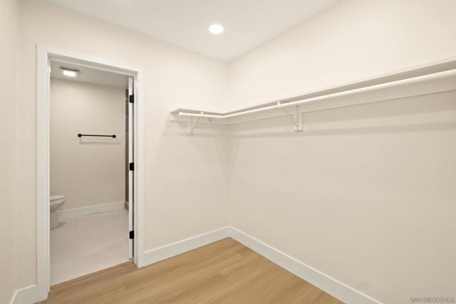 5061 Onstad St, San Diego CA: https://media.crmls.org/mediaz/52c674ad-f44a-47a5-bff7-747801a6a4d9.jpg