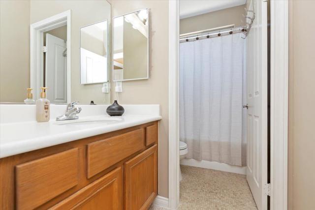42330 Bridges Court, Indio CA: https://media.crmls.org/mediaz/52c6a8c7-dc1b-46b2-b5a4-58c088a27e6e.jpg
