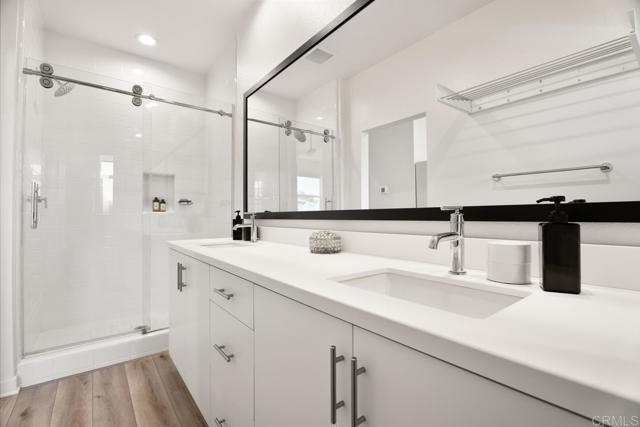 Detail Gallery Image 26 of 63 For 10416 Adamson Way, San Diego,  CA 92126 - 3 Beds | 3/1 Baths