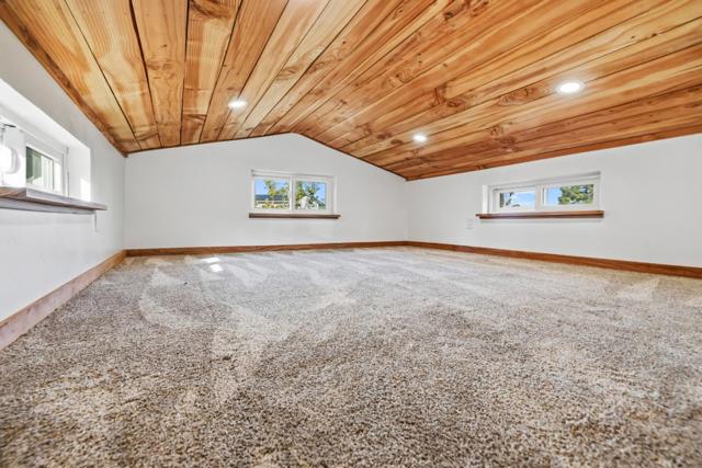 15 Braemoor Drive, Santa Cruz CA: https://media.crmls.org/mediaz/52c6cb9d-c170-409c-bf98-2e750a05fd8f.jpg