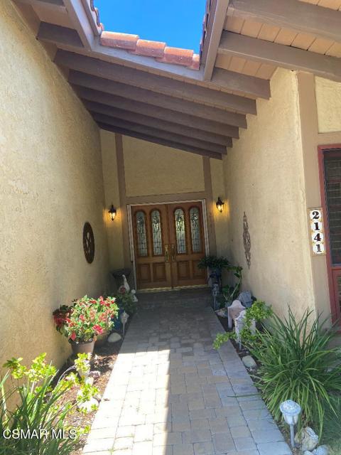 2141 Basswood Court, Westlake Village CA: https://media.crmls.org/mediaz/52c7119b-1110-4cda-876e-069572ad94b8.jpg