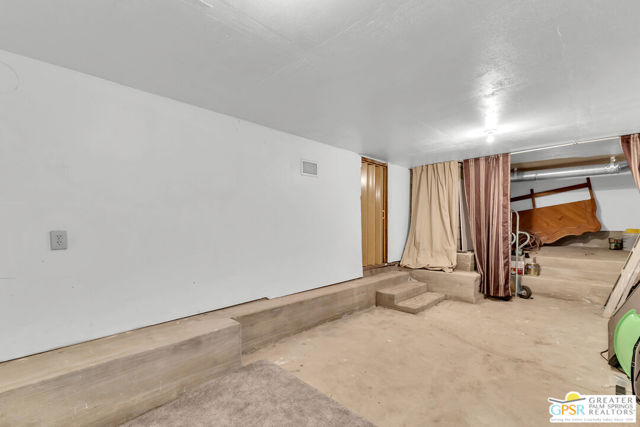 26540 Crestview Drive, Idyllwild CA: https://media.crmls.org/mediaz/52c7deff-b6b7-4463-ab2e-c30802d4da71.jpg
