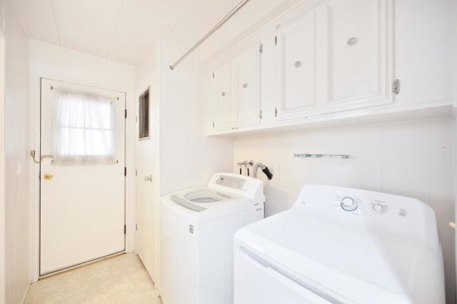 12339 Pepperwood, Auburn CA: https://media.crmls.org/mediaz/52c9de39-4fff-4c9e-b297-fa459247badd.jpg