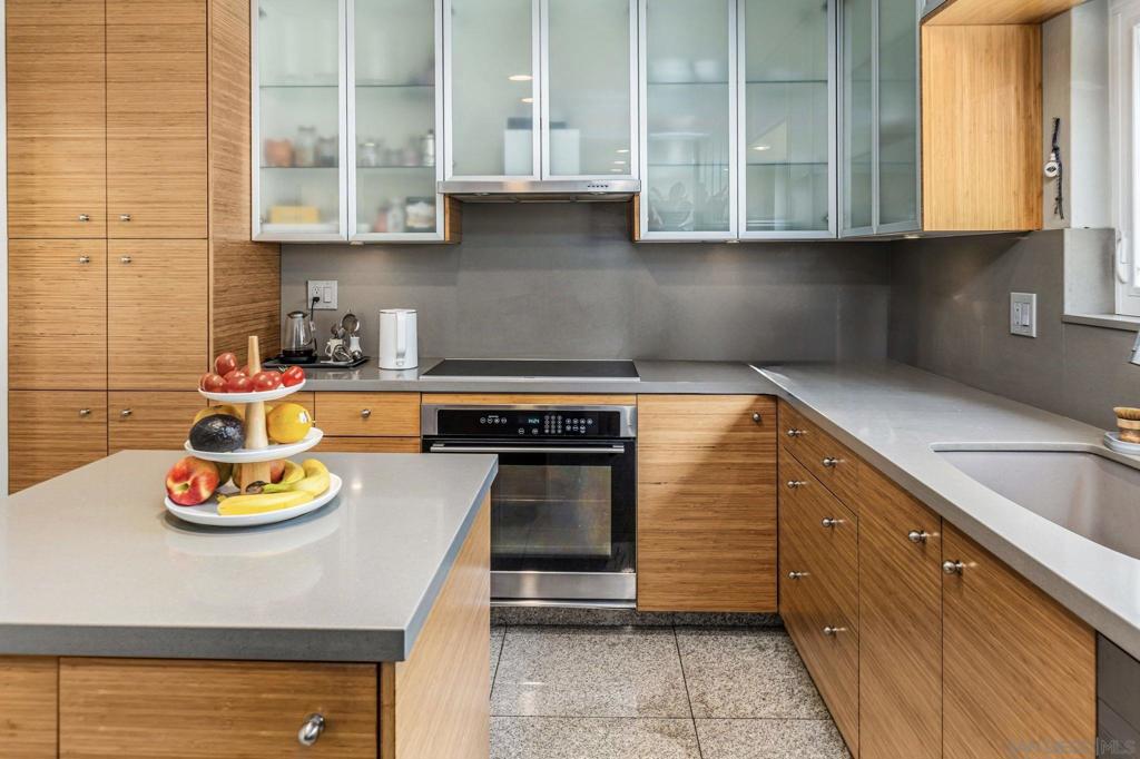 6540 Persa St - photo 7