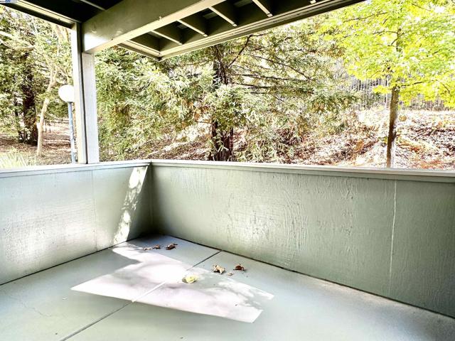 Image 15 of 22 For 700 Canyon Oaks Dr  B