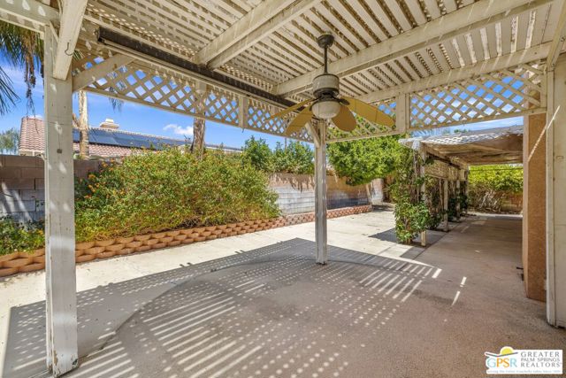 42667 Cardiff Street, Palm Desert CA: https://media.crmls.org/mediaz/52cab4a4-8669-4e33-80bf-2c14f13da0c2.jpg