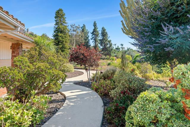 Detail Gallery Image 43 of 52 For 2382 Mirador, Vista,  CA 92084 - 3 Beds | 2/1 Baths