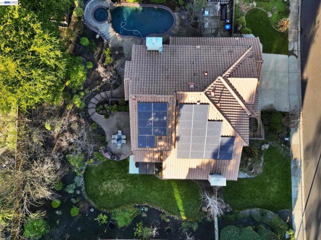 Image 56 of 58 For 36 Savona Ct