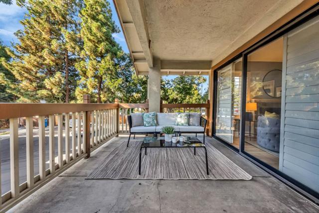 38784 Huntington Circle, Fremont CA: https://media.crmls.org/mediaz/52cbd306-61a3-4b42-bad3-e39b4955ce60.jpg