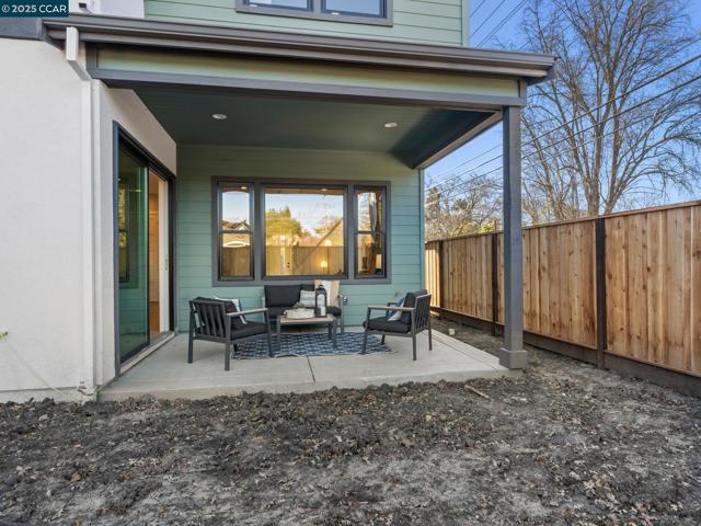 245 Haleena Place, Walnut Creek CA: https://media.crmls.org/mediaz/52cbfb43-058b-40db-a8d0-ba4b971c0b5b.jpg