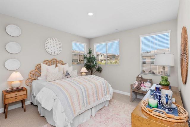 660 Westbrook Loop, San Marcos CA: https://media.crmls.org/mediaz/52cbfdb5-aa18-4775-acaf-c3d44f795906.jpg