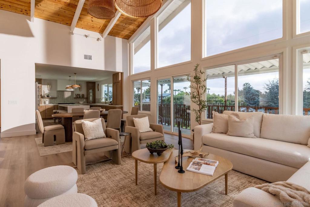 1551 Burgundy Rd - photo 10