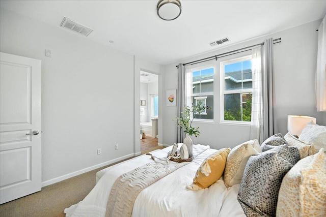 917 Alegre Place, San Jose CA: https://media.crmls.org/mediaz/52cc2c0c-8857-4058-b636-4311ab6f2616.jpg