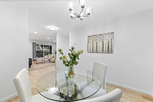 50 E Middlefield Road, Mountain View CA: https://media.crmls.org/mediaz/52cd6ccd-3a4c-418b-893e-0083b4fa4164.jpg