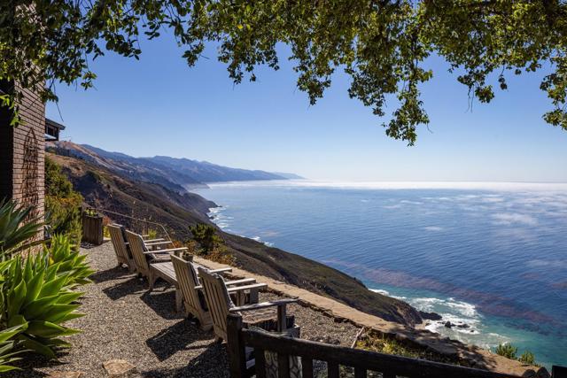 47320 Highway 1, Big Sur CA: https://media.crmls.org/mediaz/52cd84ed-94a0-40eb-9ea7-3e7432a62ab7.jpg