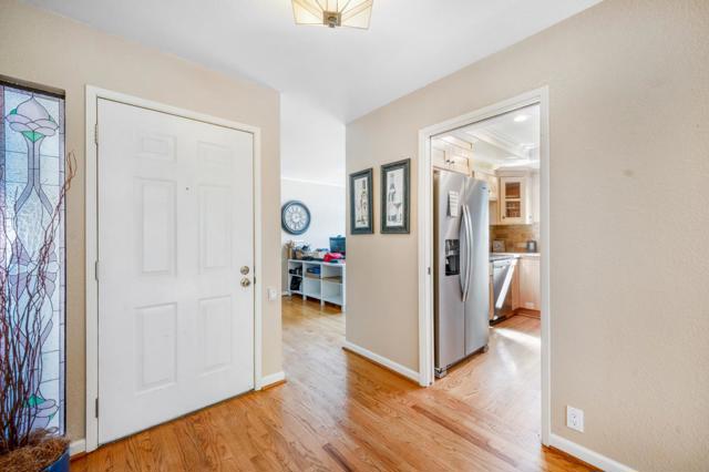 2137 Darnis Circle, Morgan Hill CA: https://media.crmls.org/mediaz/52cddf25-8168-4230-bf87-36c91ba24bfc.jpg