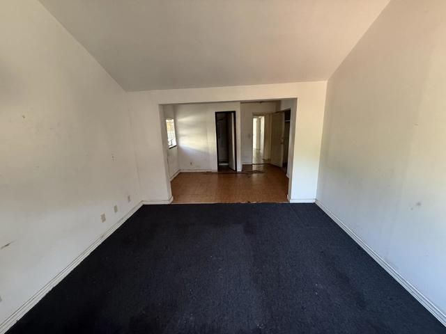 1125 Garden Street, East Palo Alto CA: https://media.crmls.org/mediaz/52cfd21b-caf5-4e89-93f9-b076b02ab6d2.jpg