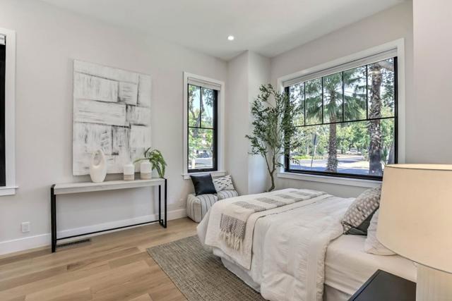 202 Mountain View Avenue, Mountain View CA: https://media.crmls.org/mediaz/52d09506-bb0e-43b5-a17e-ffa9c964d92e.jpg