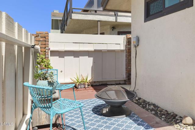 4907 Island View Street, Oxnard CA: https://media.crmls.org/mediaz/52d0cf9d-b6a2-4c62-94bf-295726ad7115.jpg