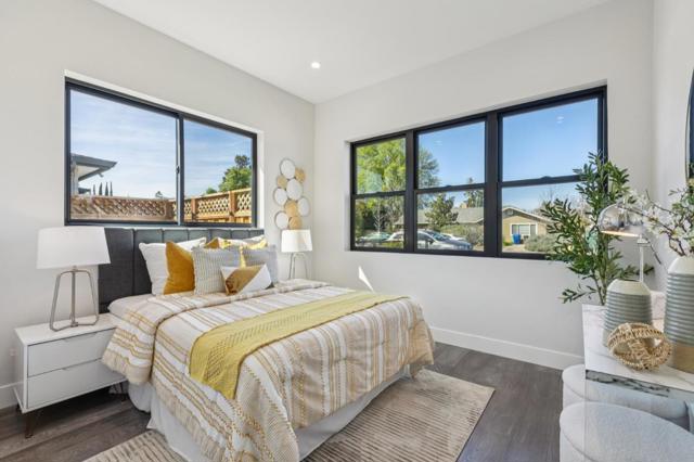 12584 Paseo Flores, Saratoga CA: https://media.crmls.org/mediaz/52d0eefa-a58e-45db-bf53-66bb1f02cd7b.jpg