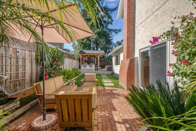 305 Albert Drive, Los Gatos CA: https://media.crmls.org/mediaz/52d1ea70-c1df-4c97-a04e-5f920d0512e2.jpg