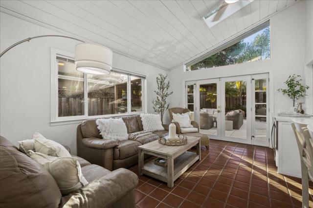 305 Albert Drive, Los Gatos CA: https://media.crmls.org/mediaz/52d25f2a-d908-4e50-b520-e778d81c9cc7.jpg