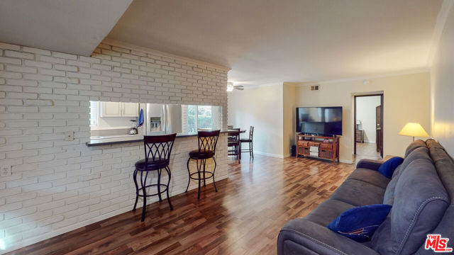 5370 Circle Drive photo 8