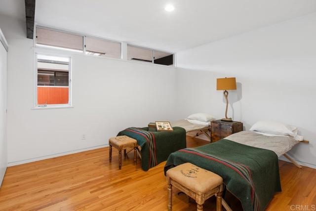 Detail Gallery Image 11 of 28 For 2614 Costebelle, La Jolla,  CA 92037 - 5 Beds | 6/1 Baths