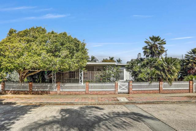 4640 Greene St, San Diego, California 92107, 2 Bedrooms Bedrooms, ,1 BathroomBathrooms,Single Family Residence,For Sale,Greene St,250018873SD