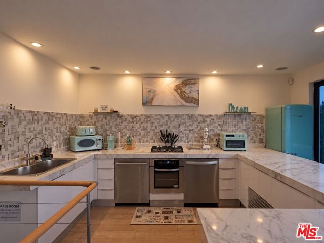 3 Bed Home for Sale in Los Angeles, California