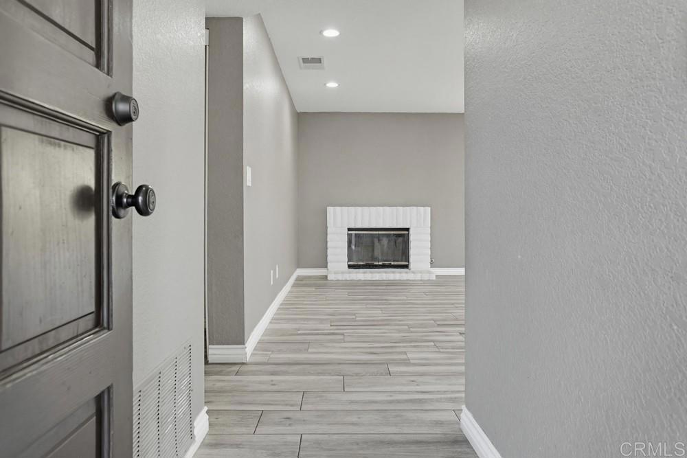 1461 Ronda Place - photo 2