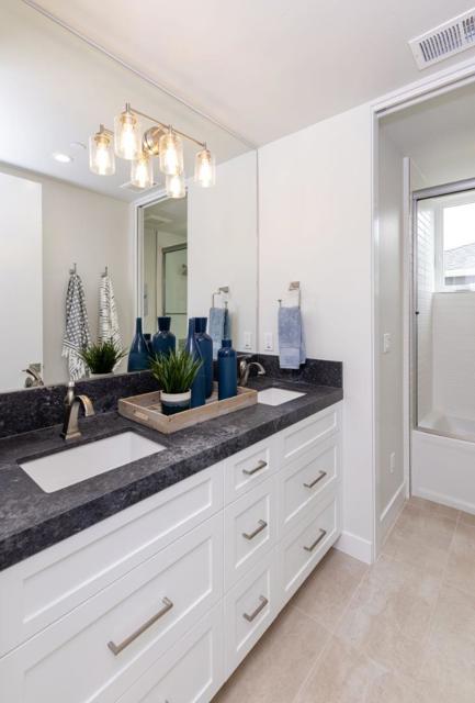 355 30th Avenue, Santa Cruz CA: https://media.crmls.org/mediaz/52d77efc-bb17-4af4-bc83-2e97297885b2.jpg