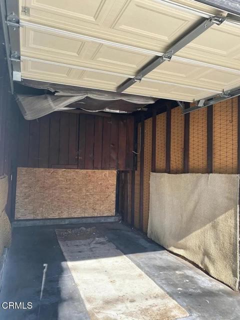 1420 E Wilson Avenue, Glendale CA: https://media.crmls.org/mediaz/52d7f7dd-4e9b-4609-bd22-c5ba84620048.jpg